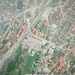 Апартаменты Great Location Near Lift